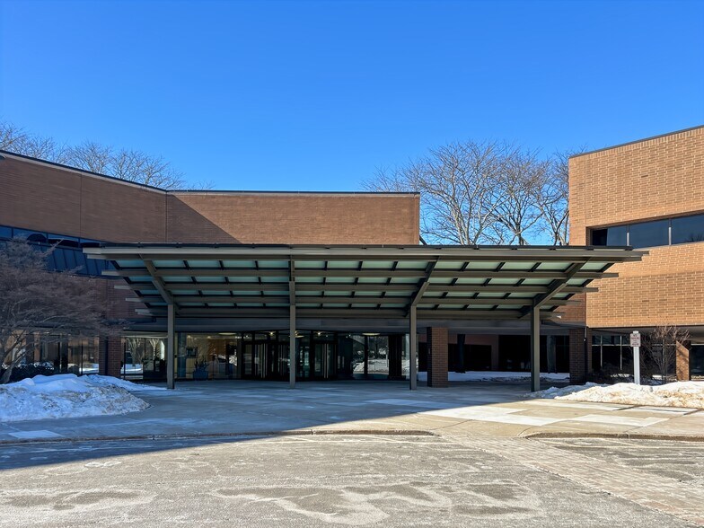 More Photos Of 30 Knightsbridge Rd, Piscataway Coworking Space