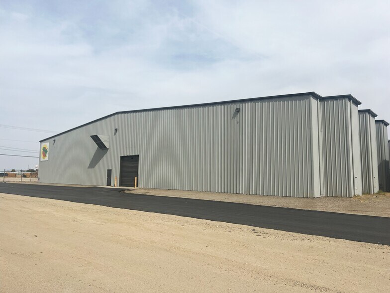 Primary Photo Of 3045 S Avenue 3 E, Yuma Warehouse For Lease