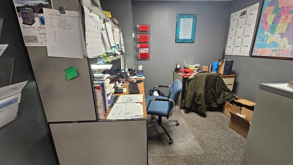 More Photos Of 2928 Washington Ave, Clearfield Industrial For Sale