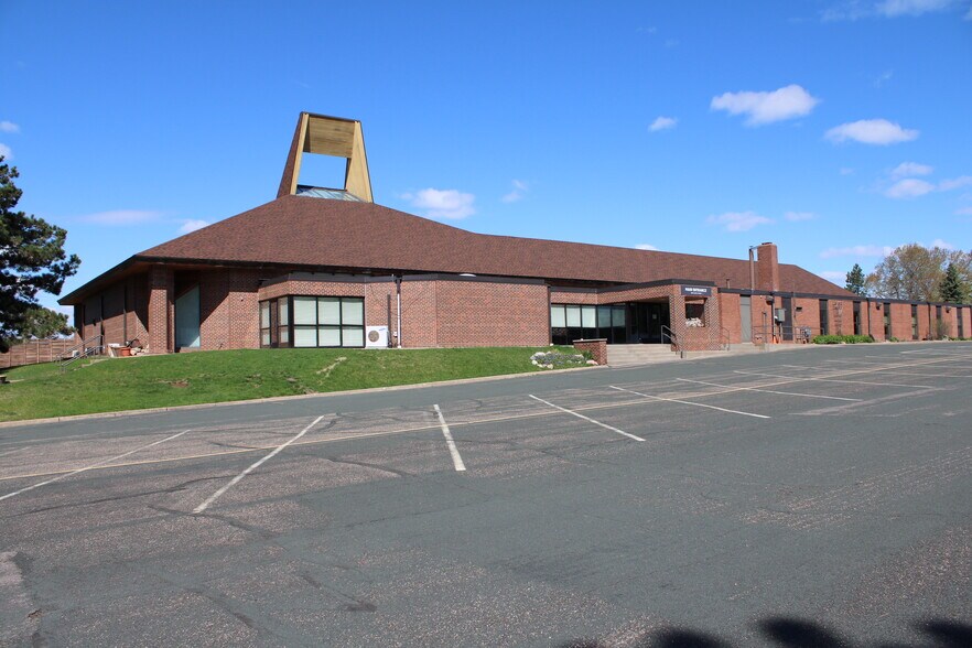 More Photos Of 3351 Independence Ave N, Minneapolis Religious Facility For Sale