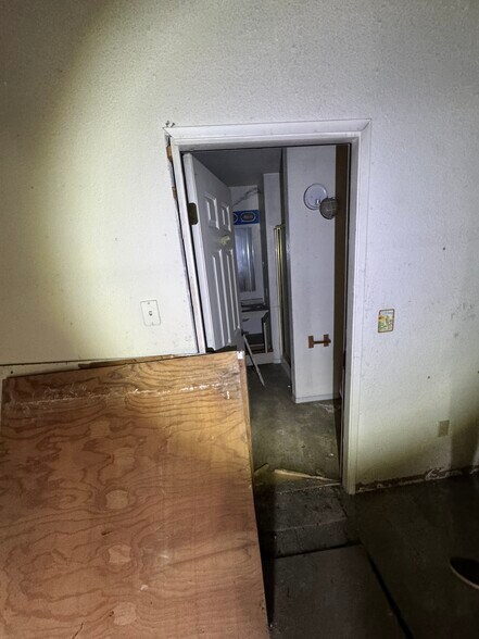 More Photos Of 20 Main St, Isleton Hospitality For Sale