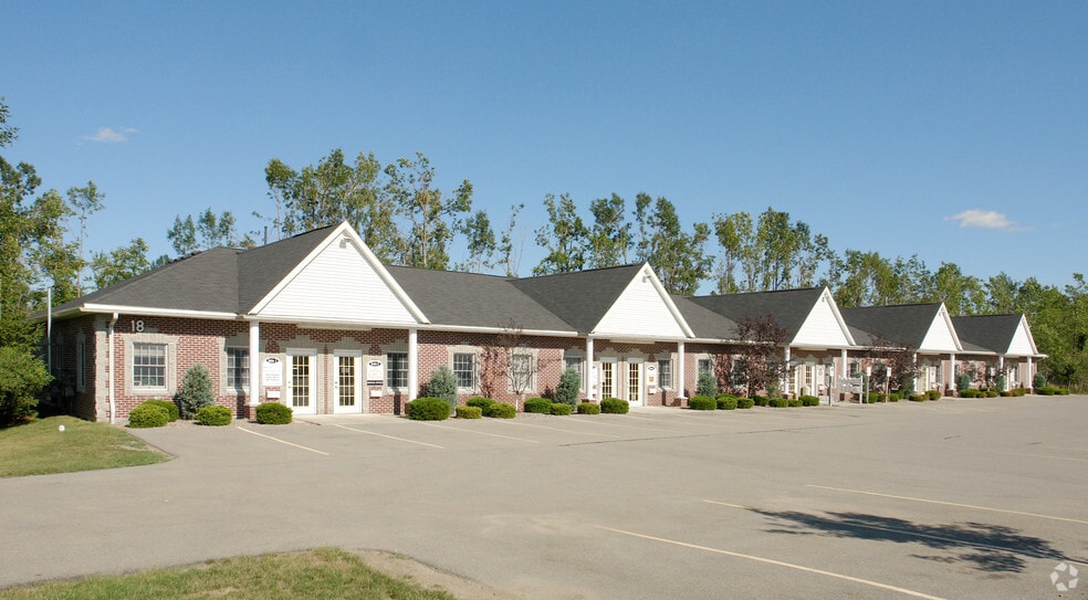 More Photos Of 18 Limestone Dr, Buffalo Office For Lease