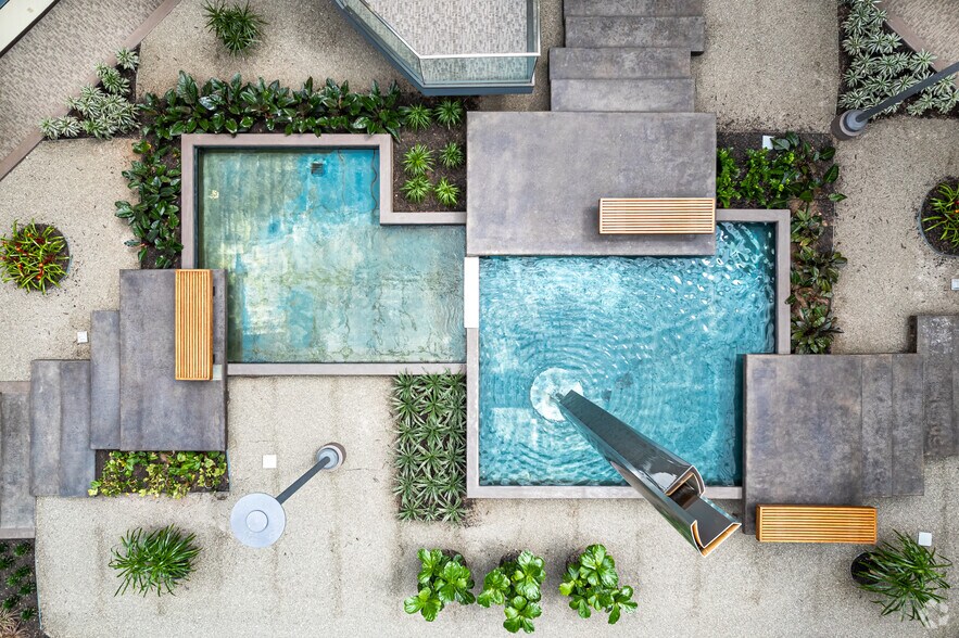 More Photos Of 17300 N Dallas Pky, Dallas Office For Lease