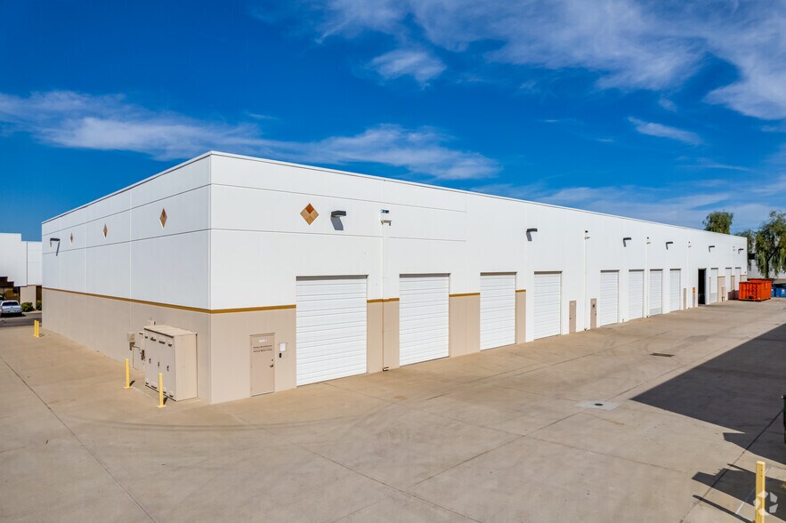 More Photos Of 3602 E Southern Ave, Phoenix Warehouse For Lease