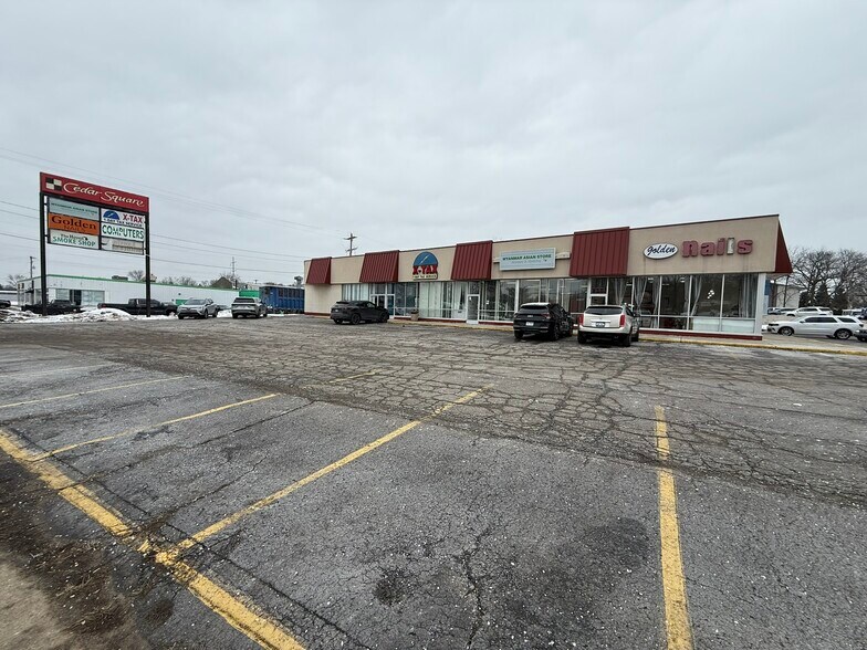 More Photos Of 5525 S Cedar St, Lansing Unknown For Lease