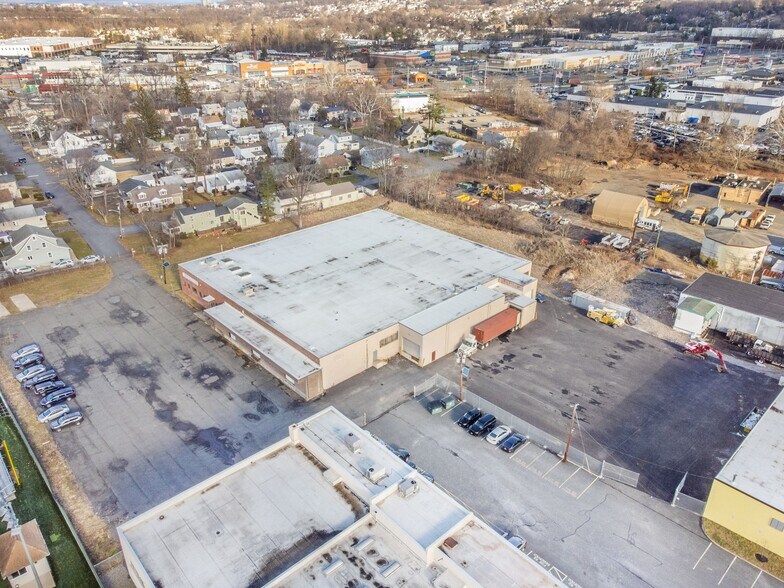 More Photos Of 75 Harrison St, Little Falls Warehouse For Lease