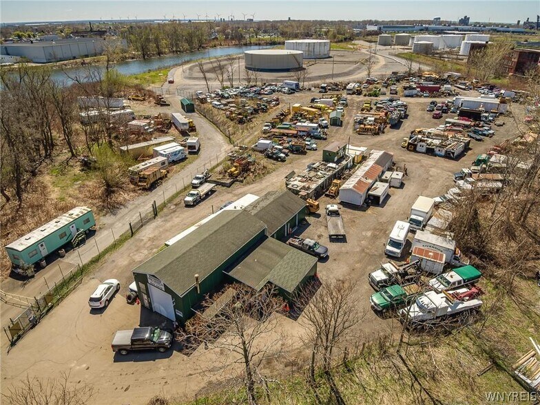 More Photos Of 620 Bailey Ave, Buffalo Auto Salvage Facility For Sale