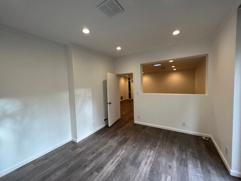 More Photos Of 1100 Sir Francis Drake Blvd, Kentfield Medical For Sale