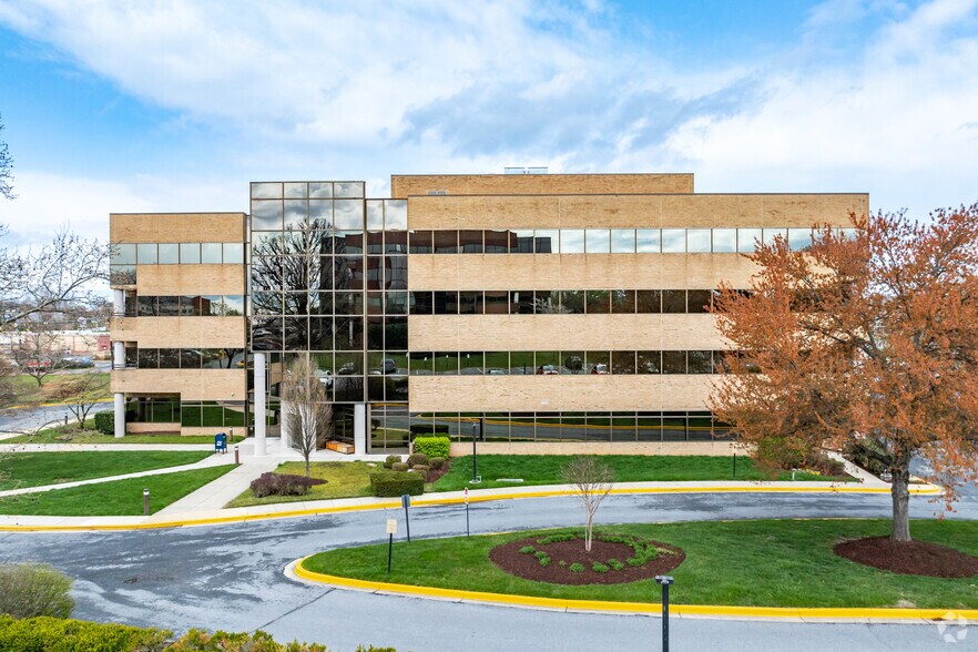 More Photos Of 12850 Middlebrook Rd, Germantown Coworking Space