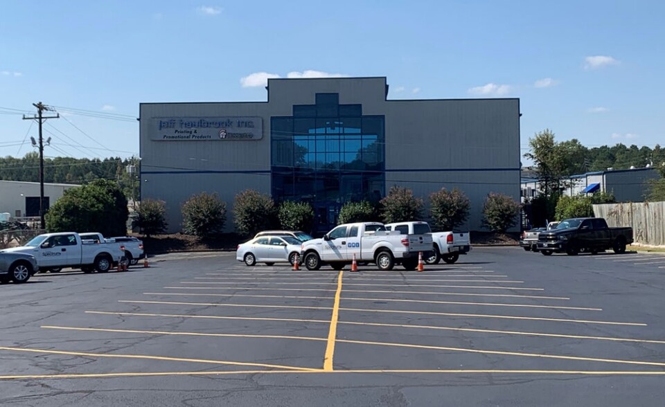 Primary Photo Of 110 Commercial Dr, Spartanburg Distribution For Lease