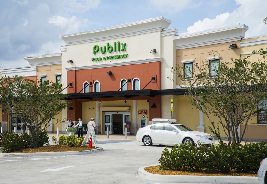 More Photos Of 14851 W Lyons Rd, Delray Beach Storefront For Lease