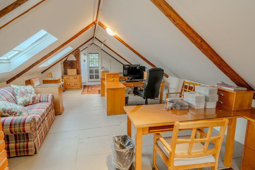 More Photos Of 73 Elm St, Camden Office For Sale