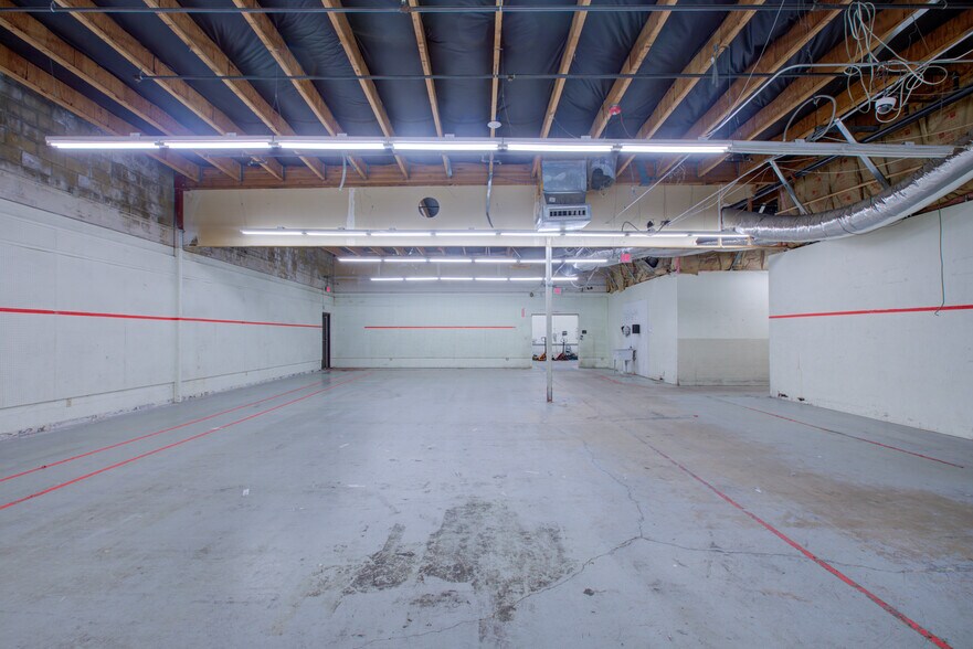 More Photos Of 1717 Oakdale Rd, Modesto Unknown For Lease