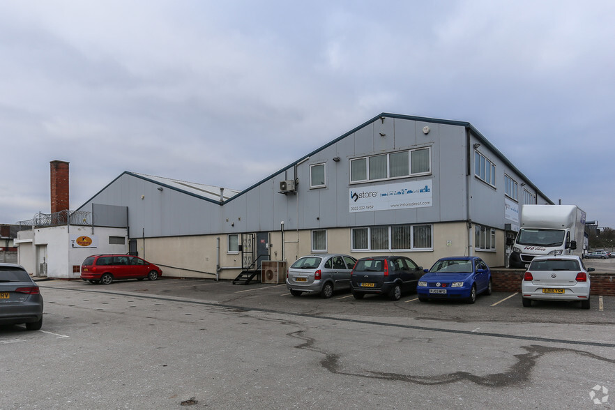 Torre Rd, Leeds, WYK LS9 7QL - Industrial For Lease Cityfeet.com