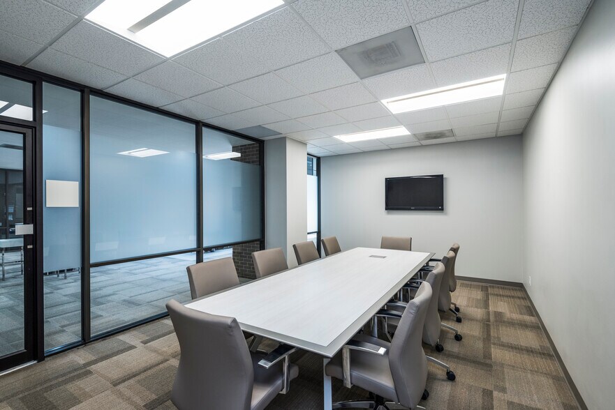 More Photos Of 5440 Harvest Hill Rd, Dallas Office For Lease