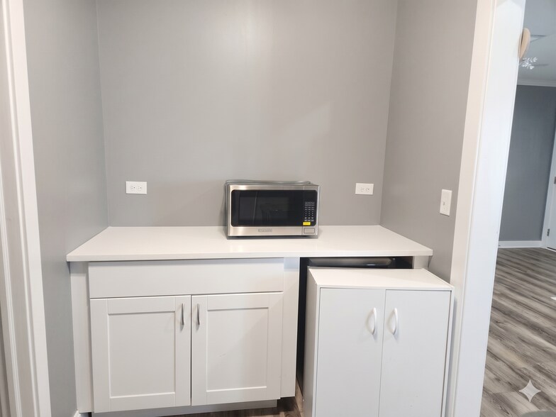 Primary Photo Of 308 E South St, Plano Office For Sale
