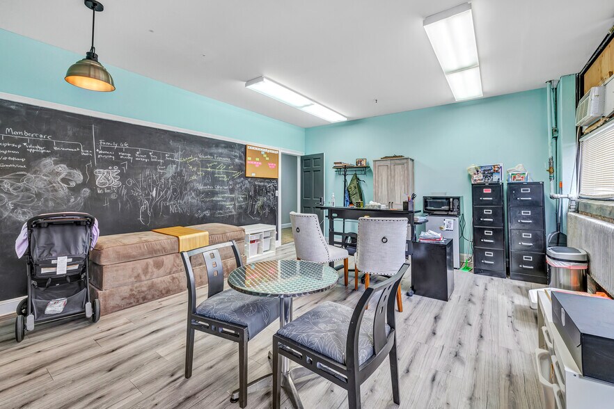 More Photos Of 35-69 Benham Ave, Bridgeport Flex For Sale