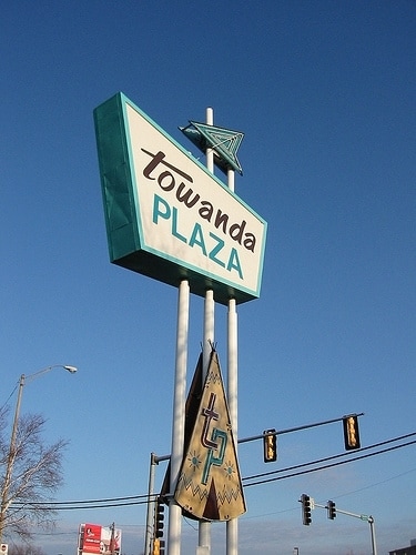 Primary Photo Of 1212 Towanda Ave, Bloomington Storefront Retail Office For Lease