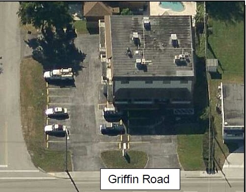More Photos Of 2950 W Griffin Rd, Fort Lauderdale Freestanding For Lease
