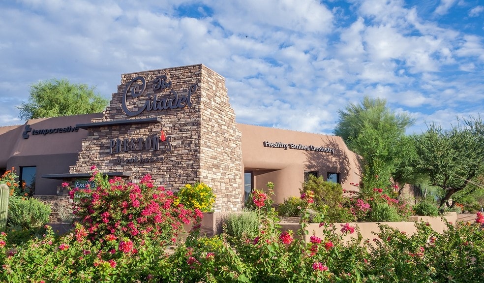 More Photos Of 8700 E Pinnacle Peak Rd, Scottsdale General Retail For Lease