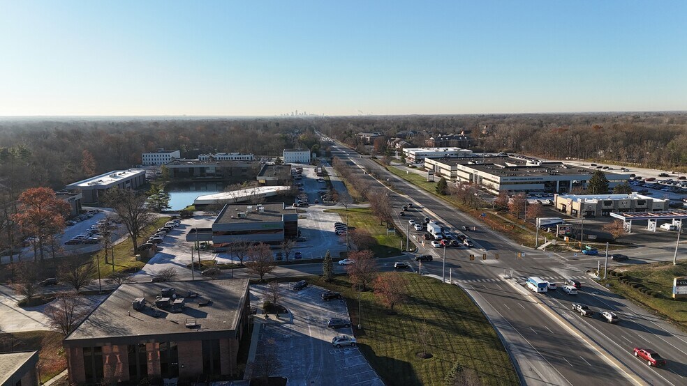 More Photos Of 9075 N Meridian St, Indianapolis Medical For Lease