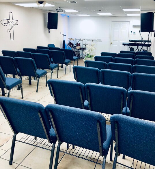 More Photos Of 1200-1240 E 4th Ave, Hialeah General Retail For Sale