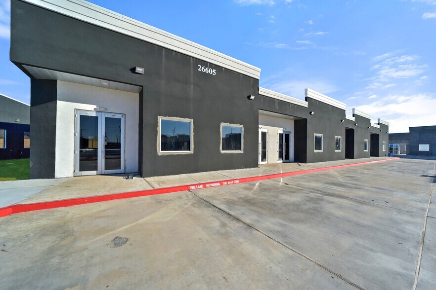 More Photos Of 26605 Cook Field Rd, Katy Light Distribution For Lease