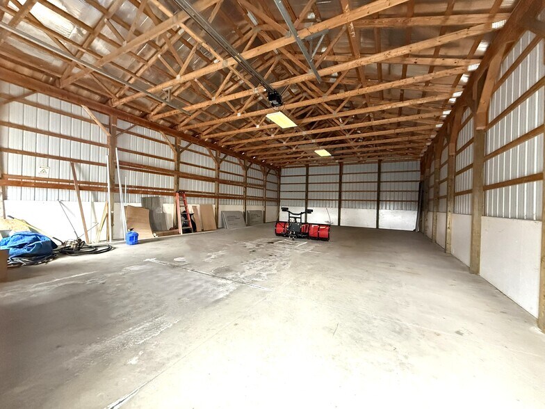 More Photos Of 4944 Ver Plank Rd, Clay Light Manufacturing For Sale