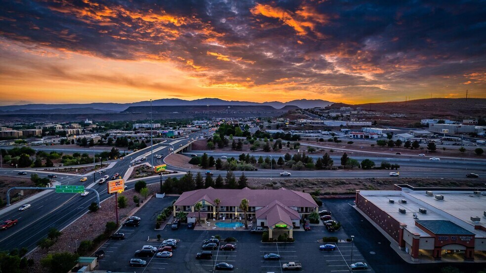 More Photos Of 260 W Main St, Vernal Hotel For Sale