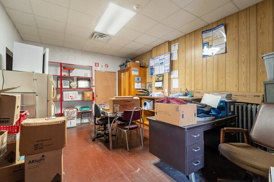 More Photos Of 32 N Main St, Pittston Storefront Retail Office For Lease