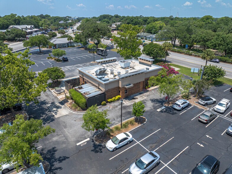 More Photos Of 935 Chuck Dawley Blvd, Mount Pleasant Fast Food For Lease