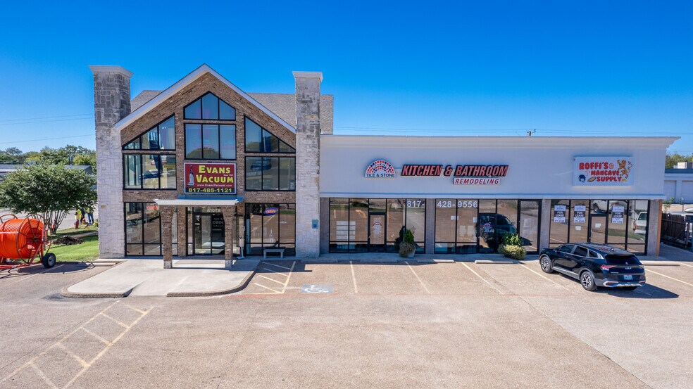 More Photos Of 5101 Davis Blvd, North Richland Hills Freestanding For Lease