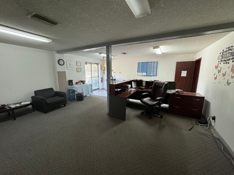 More Photos Of 3429 N Liberty St, Jacksonville Light Distribution For Sale