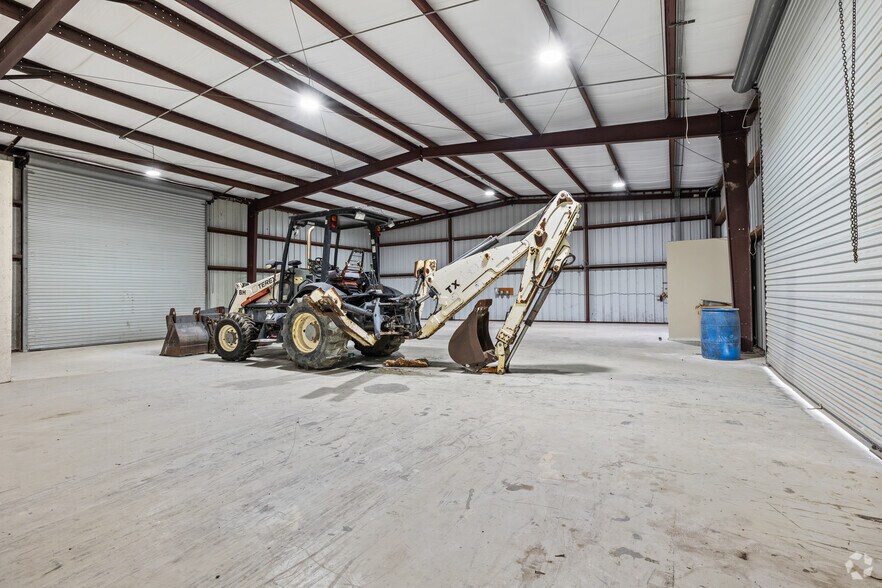 More Photos Of 410 Millennium Dr, Kyle Unknown For Lease