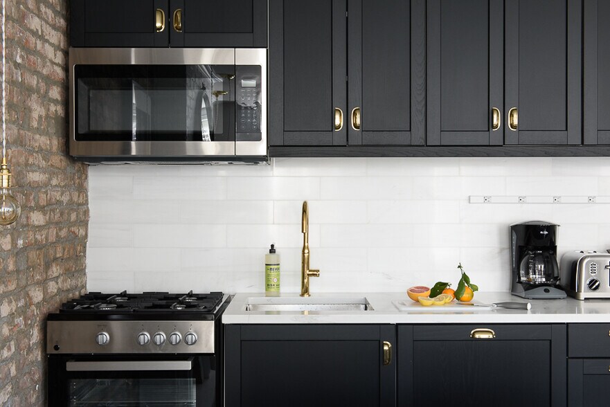 More Photos Of 165 Wyckoff St, Brooklyn Hospitality For Sale