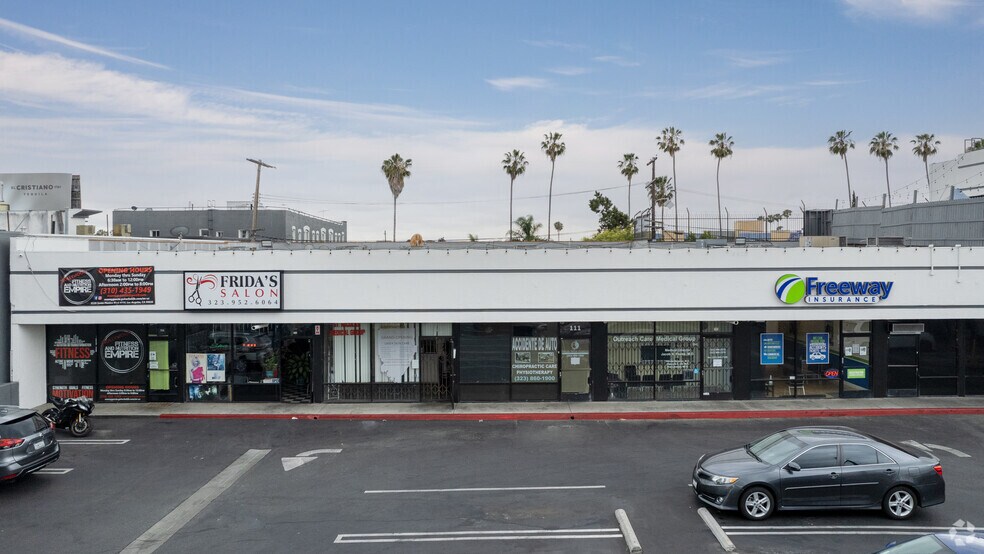 More Photos Of 5520-5530 Santa Monica Blvd, Los Angeles Unknown For Lease