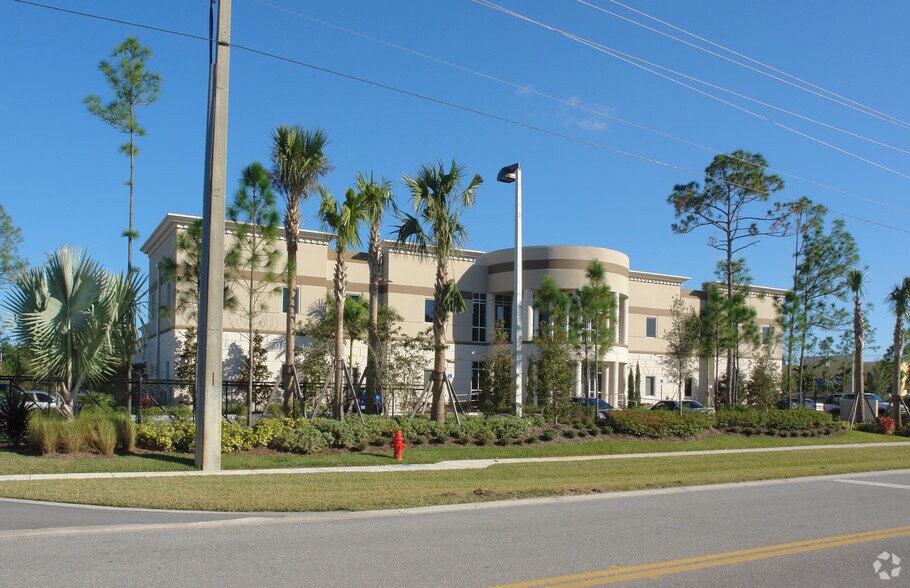 More Photos Of 15132 Park Of Commerce Blvd, Jupiter Service For Sale