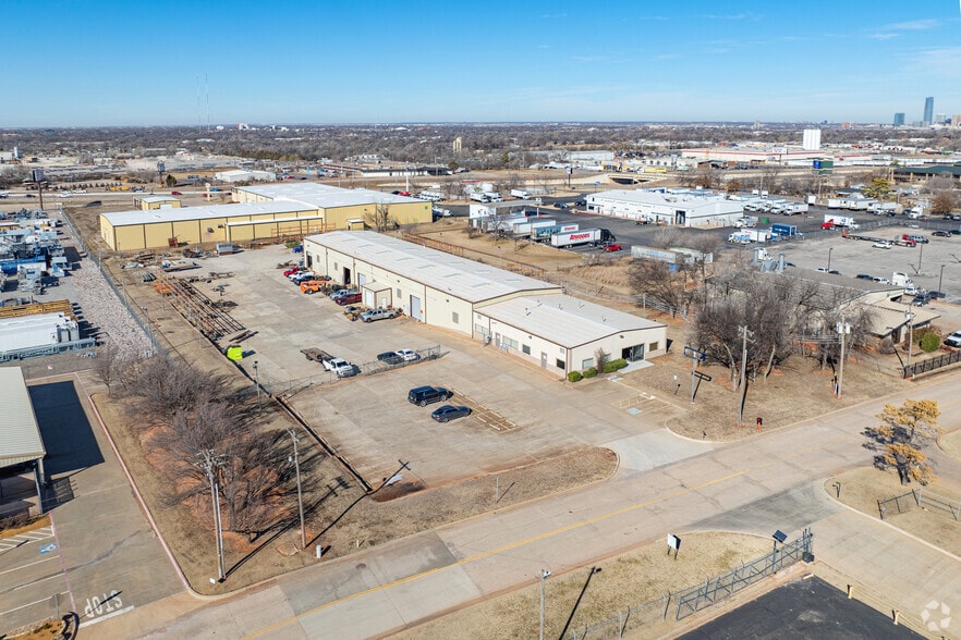 More Photos Of 5353 S Hattie Ave, Oklahoma City Manufacturing For Lease