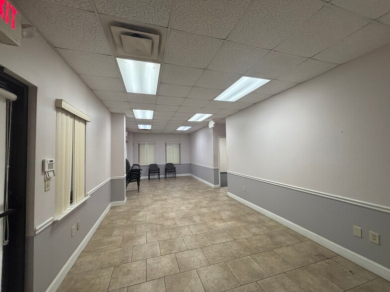 More Photos Of 140 Industrial Park Drive, Forsyth Warehouse For Sale