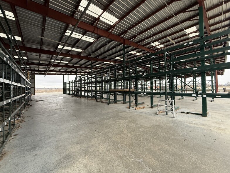 More Photos Of 4340 420th St SE, Iowa City Industrial For Sale