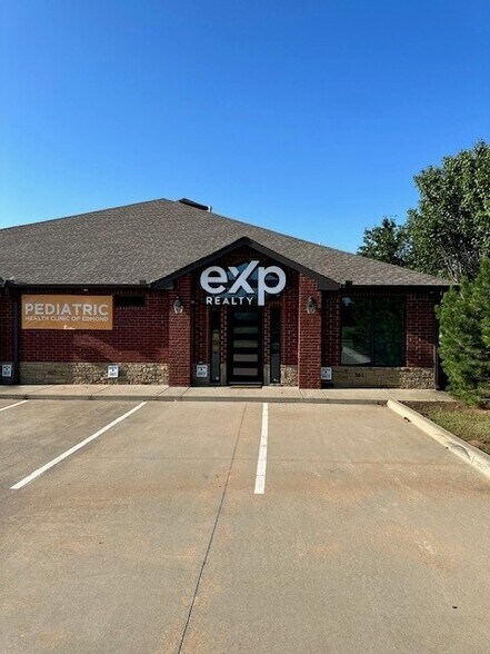 More Photos Of 2216 NW 164th, Edmond Office For Sale