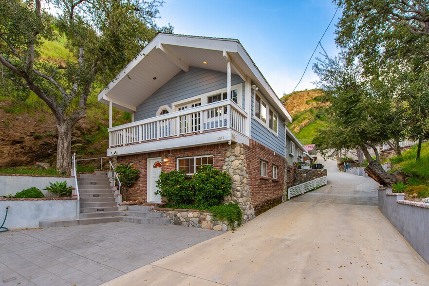 More Photos Of 12141 Wildwood Trl, Kagel Canyon Specialty For Sale