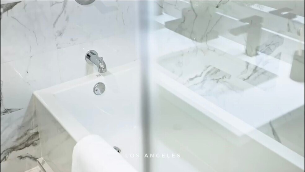 More Photos Of 1245 N New Hampshire Ave, Los Angeles Apartments For Sale
