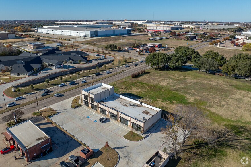 More Photos Of 1824 N Hampton Rd, DeSoto Coworking Space