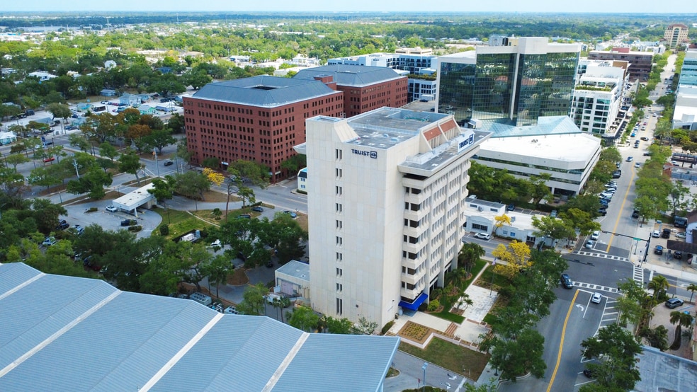 More Photos Of 1777 Main St, Sarasota Office For Sale