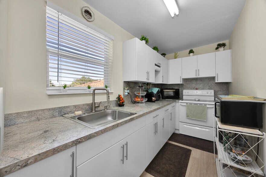 More Photos Of 1362 SW 2nd St, Miami Apartments For Sale