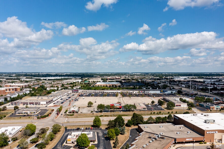 More Photos Of 4412 E New York St, Aurora Freestanding For Lease