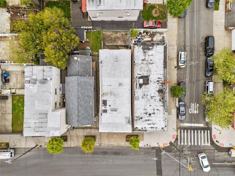 More Photos Of 847 Castle Hill Ave, Bronx Storefront Retail Residential For Sale