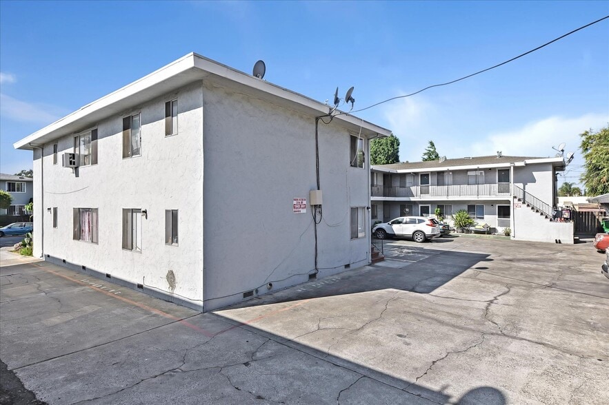 More Photos Of 3047 David Ave, San Jose Apartments For Sale