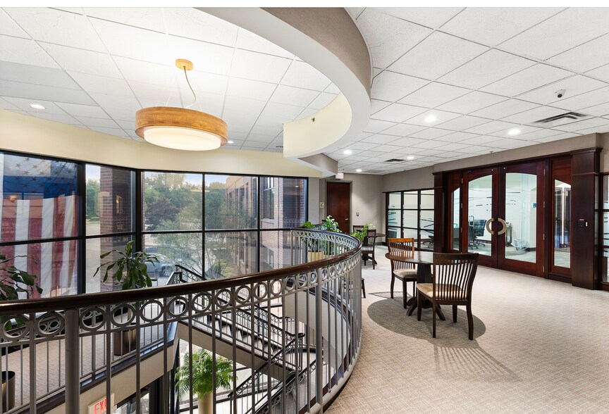 More Photos Of 175 Sullys Trl, Pittsford Unknown For Lease